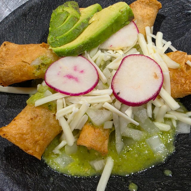 V-Taquitos Ahogados.