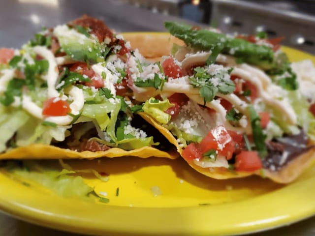 Tostadas Tradicionales.